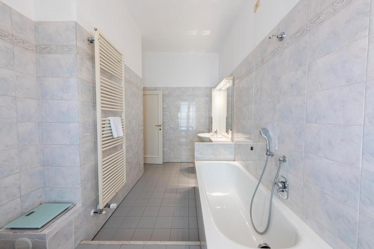 Wifi Ac & 2 Bathrooms Verrazzano Bridge Apartment Флоренція Екстер'єр фото