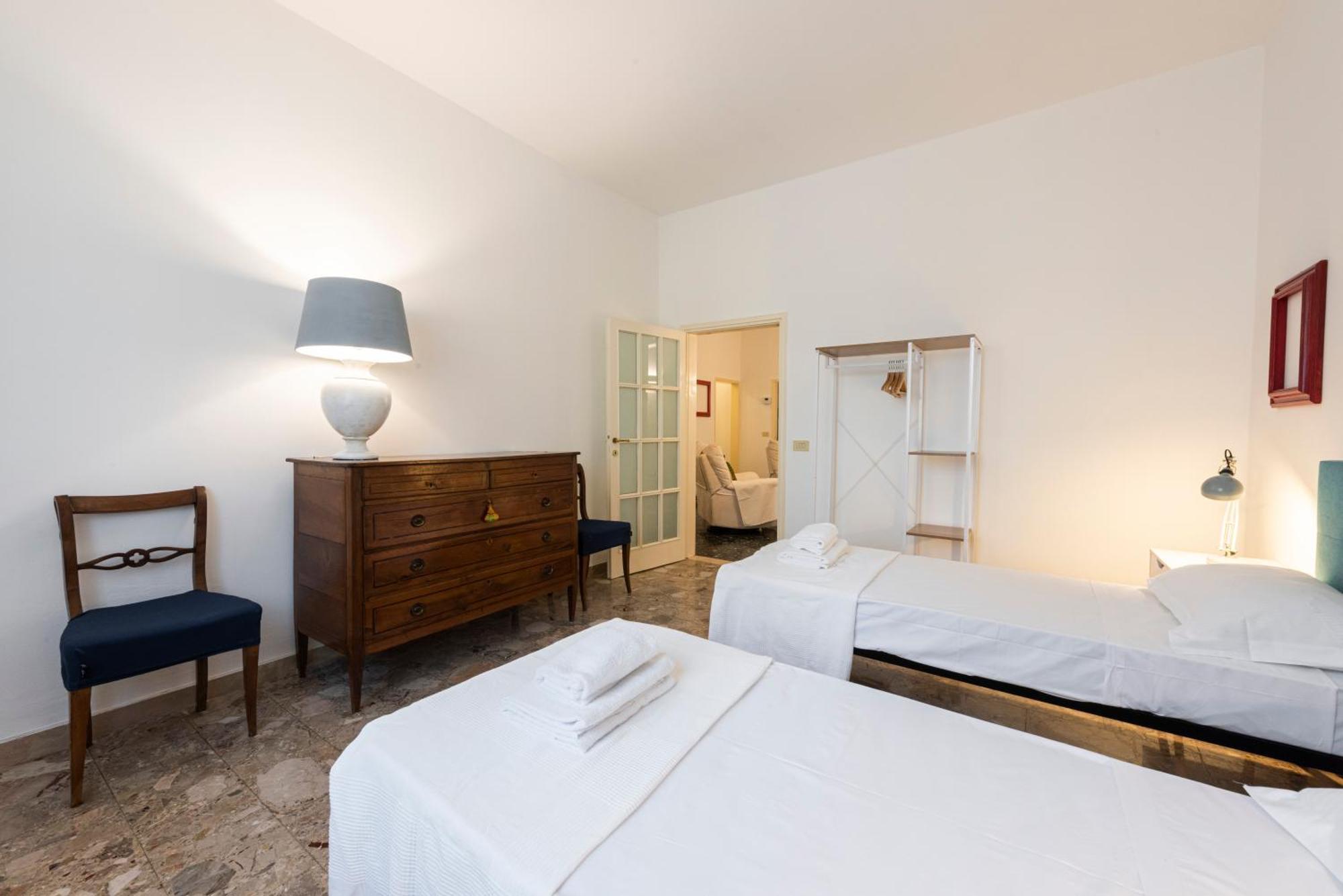 Wifi Ac & 2 Bathrooms Verrazzano Bridge Apartment Флоренція Екстер'єр фото